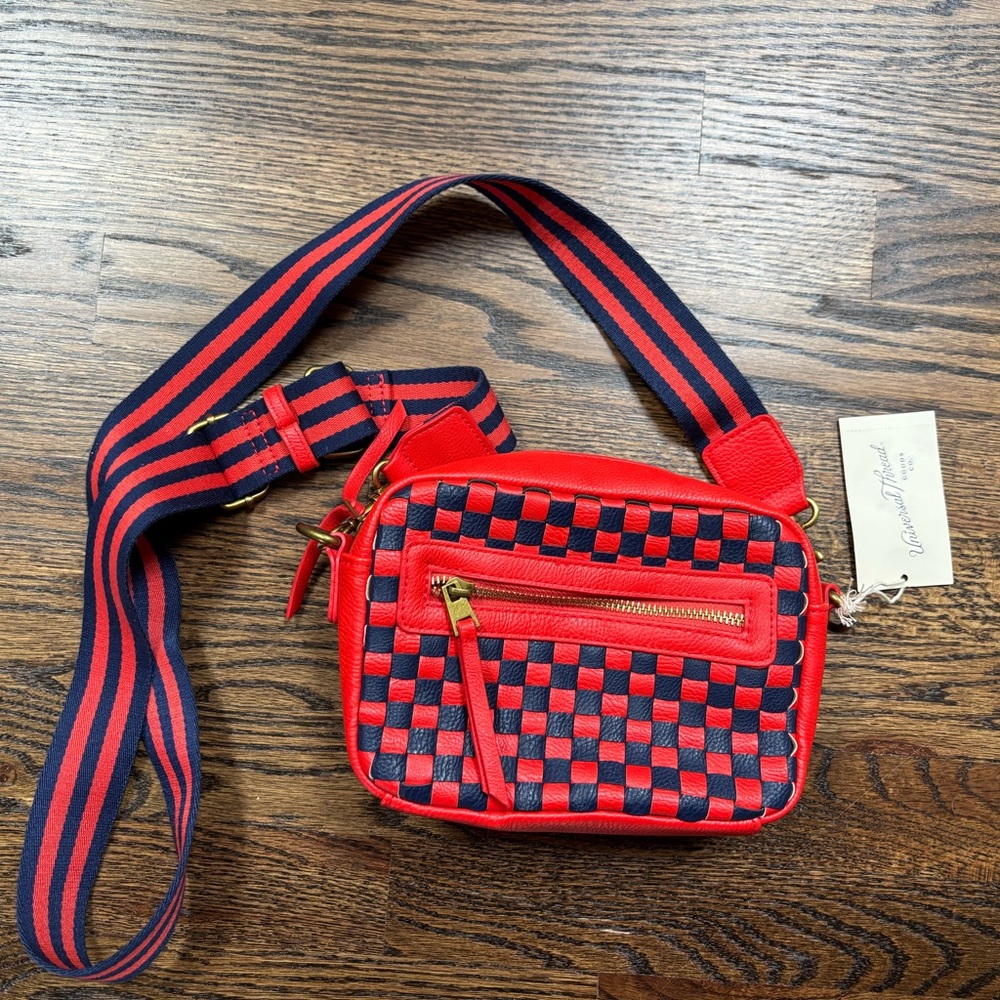 Universal Thread Red and Navy Crossbody Bag